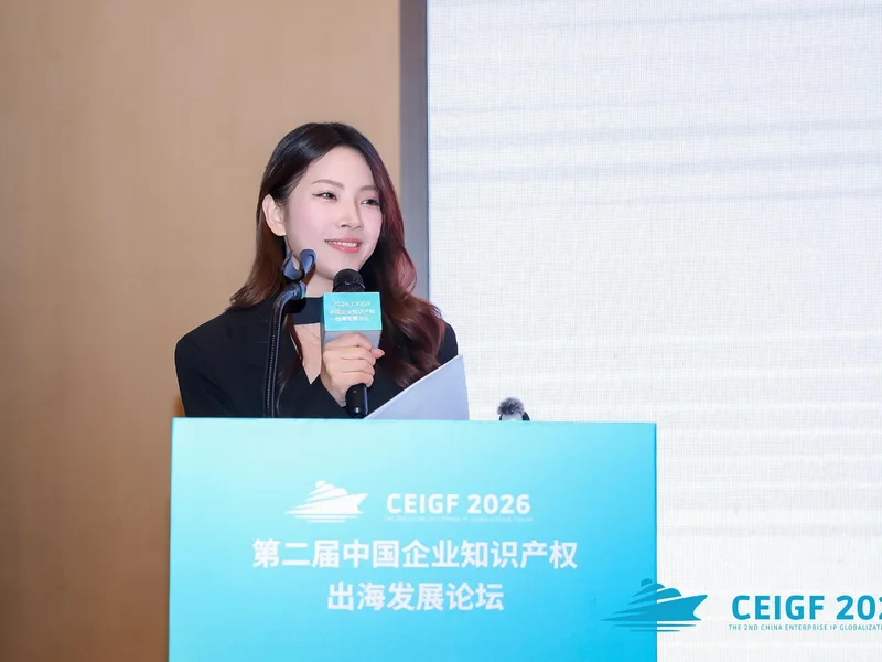 吴丽璇